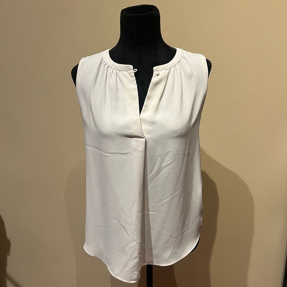 Elegant White Sleeveless Blouse